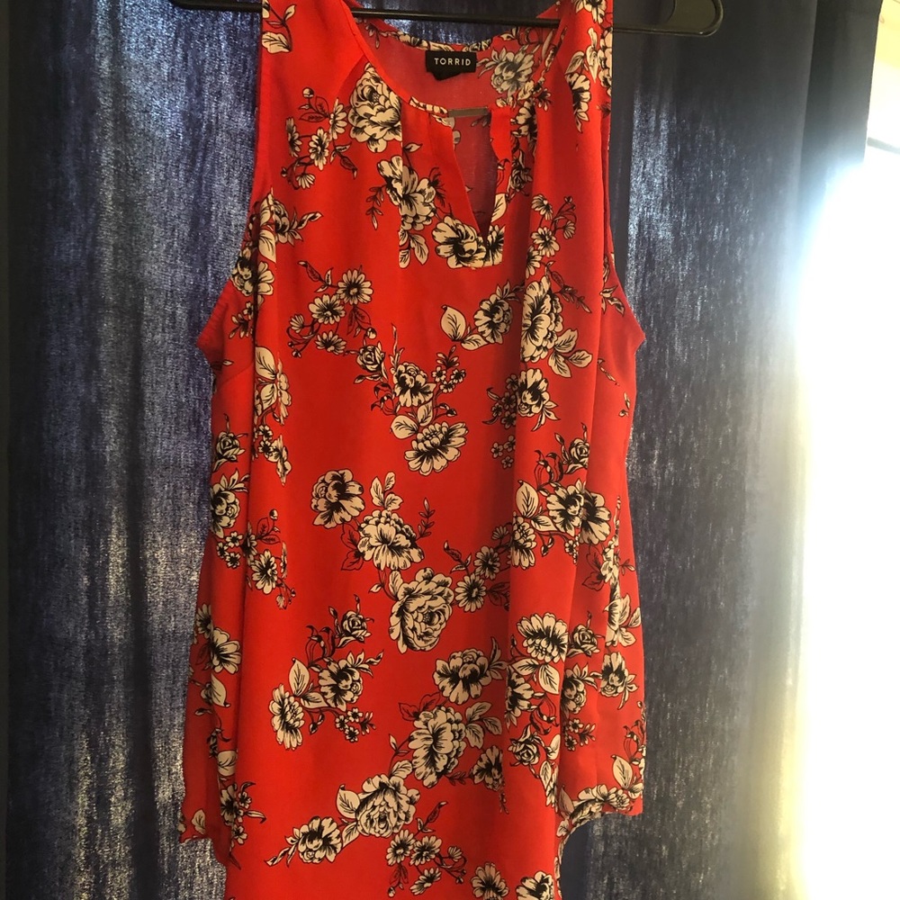 Torrid floral blouse